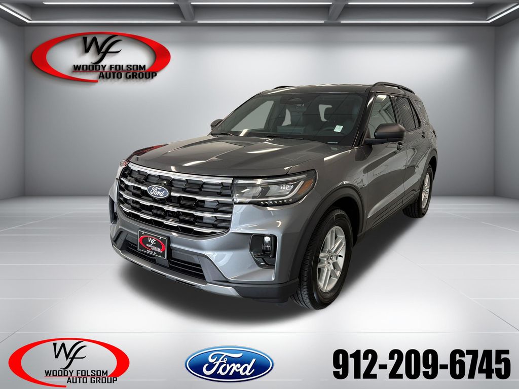 2027 Ford Explorer 4DR RWD Active