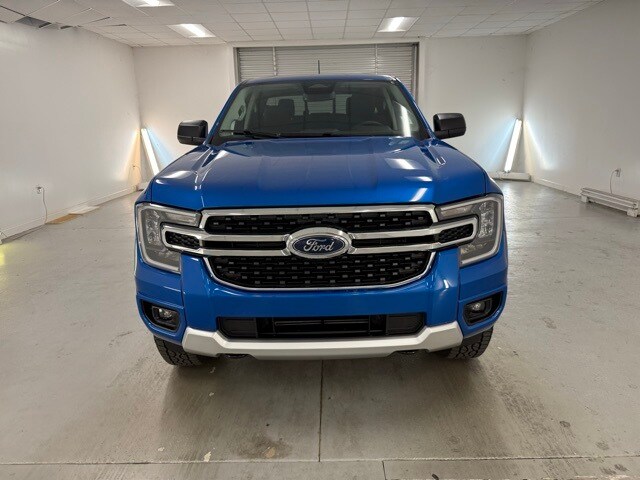 2025 Ford Ranger XLT photo 2