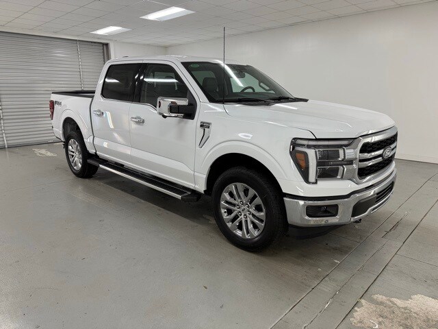 2025 Ford F-150 Lariat photo 4