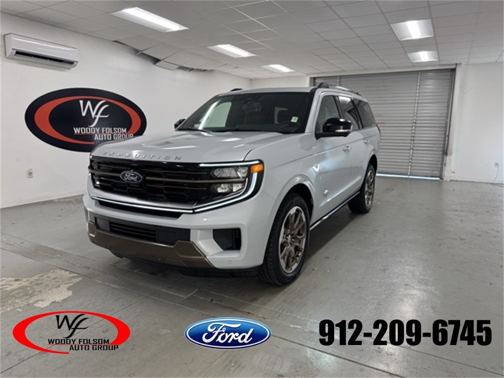 2025 Ford Expedition King Ranch's photo