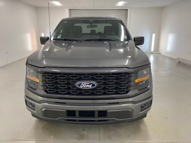 2025 Ford F-150 STX photo 2