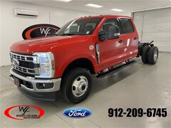 2025 Ford F-350SD XLT Chassis