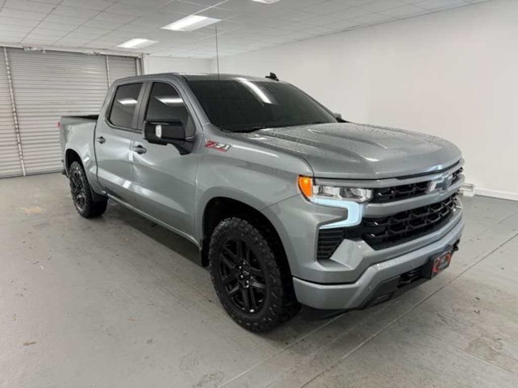 Used 2025 Chevrolet Silverado 1500 RST Truck