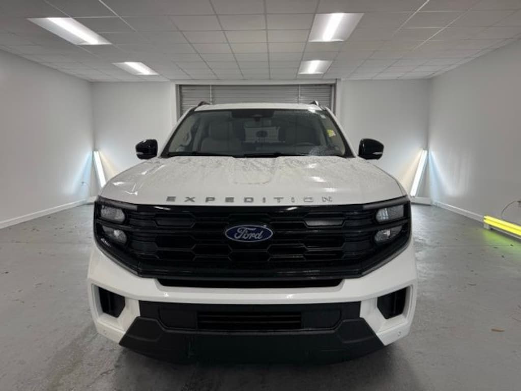 Used 2025 Ford Expedition Active SUV