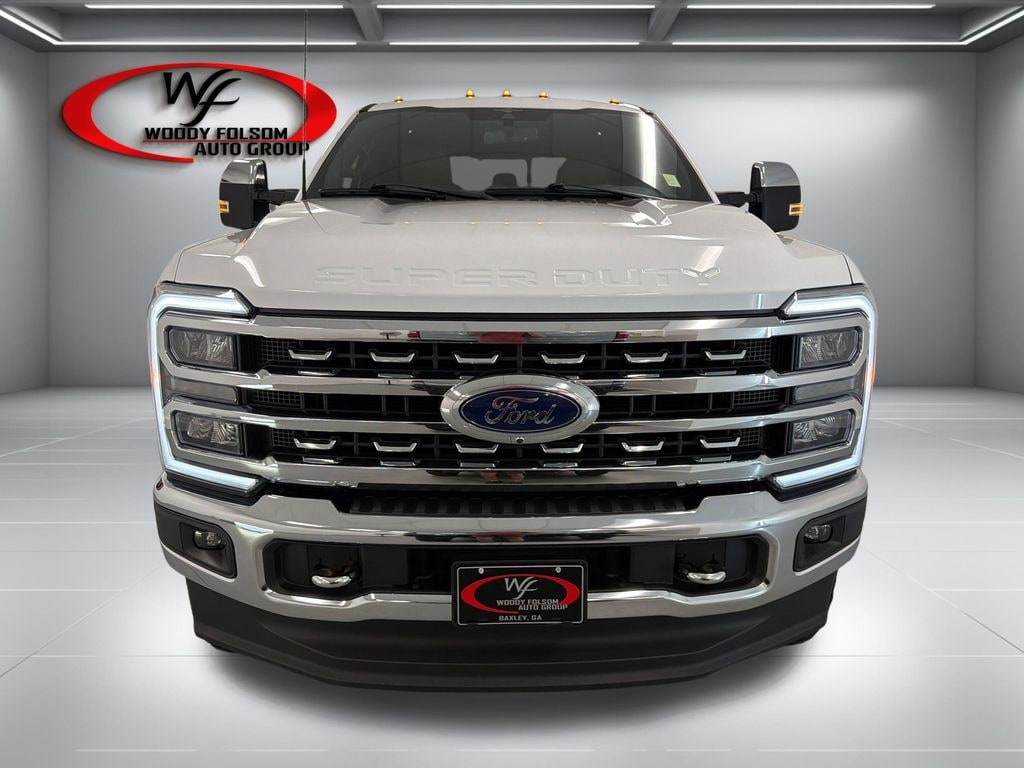 Used 2023 Ford F-250SD Lariat Truck