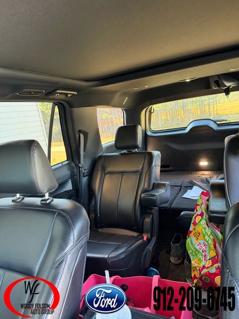 2021 Ford Expedition XLT's photo