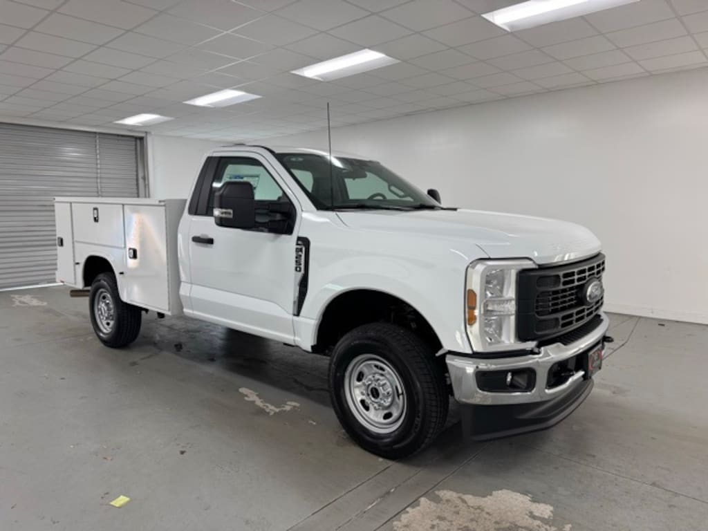 New 2025 Ford F-250SD XL Truck