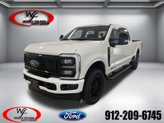2026 Ford F-250SD Lariat Truck