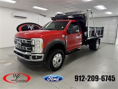 2023 Ford F-600SD Chassis