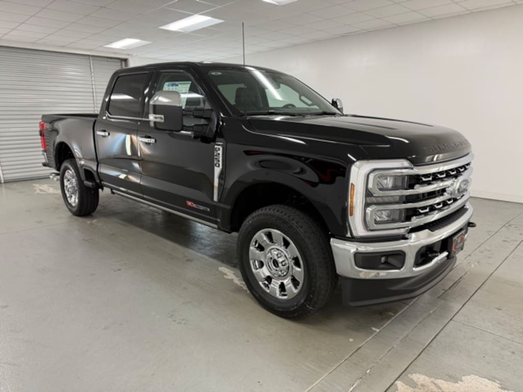 New 2026 Ford F-250SD Lariat Truck