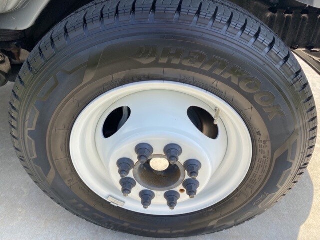2024 Ford E-350 Base photo 4