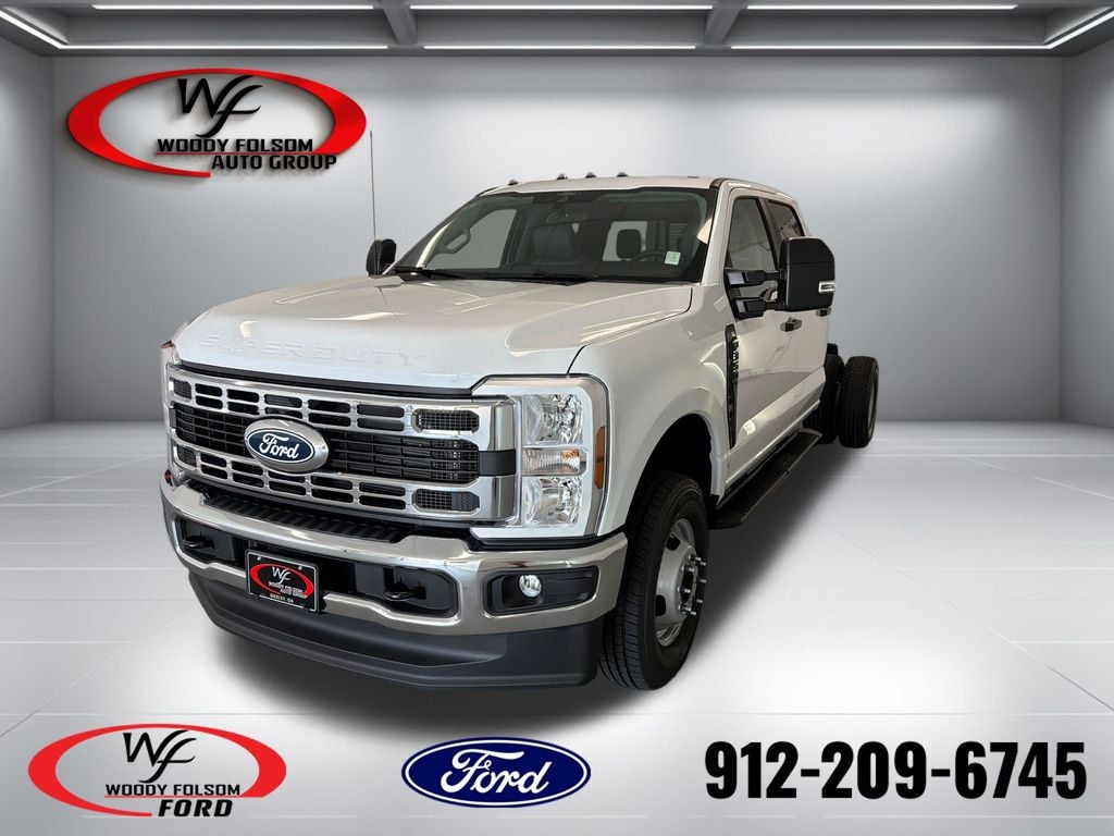 New 2027 Ford F-350SD F-350® XL Chassis