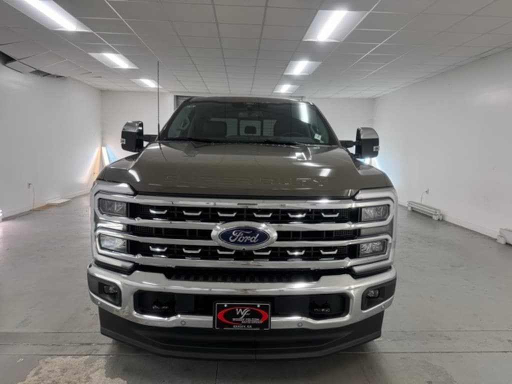 New 2026 Ford F-250SD Lariat Truck