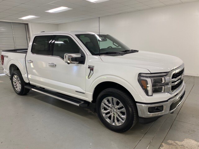 2025 Ford F-150 Lariat photo 4