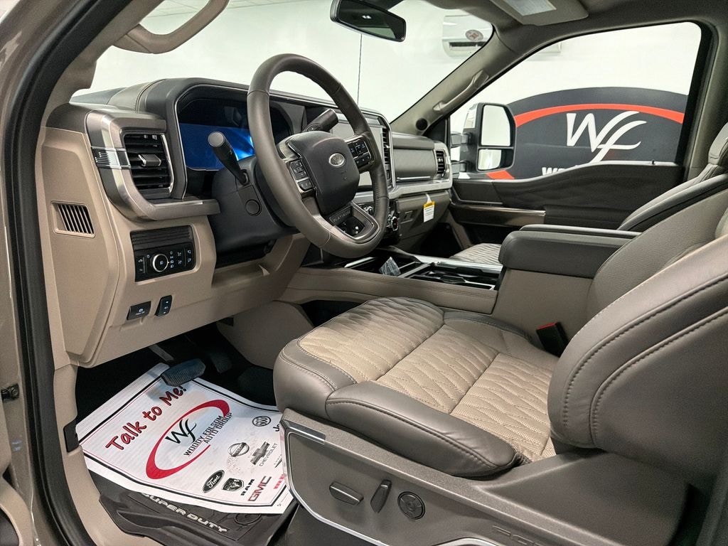 New 2026 Ford F-250SD Platinum Truck