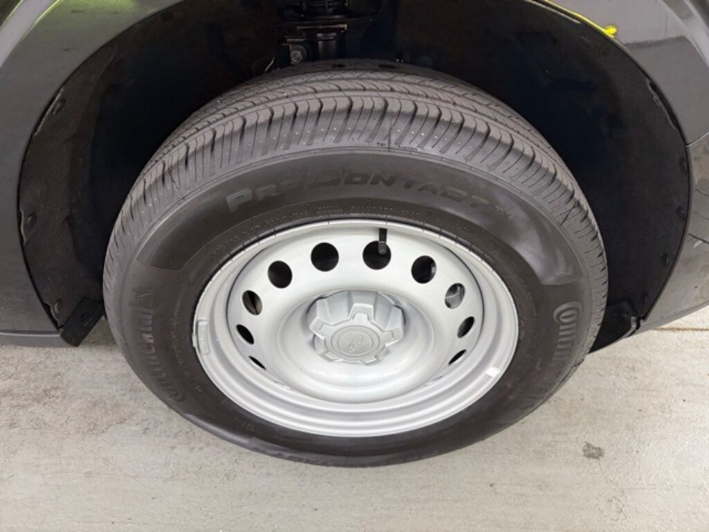 New 2025 Ford Maverick XL Truck