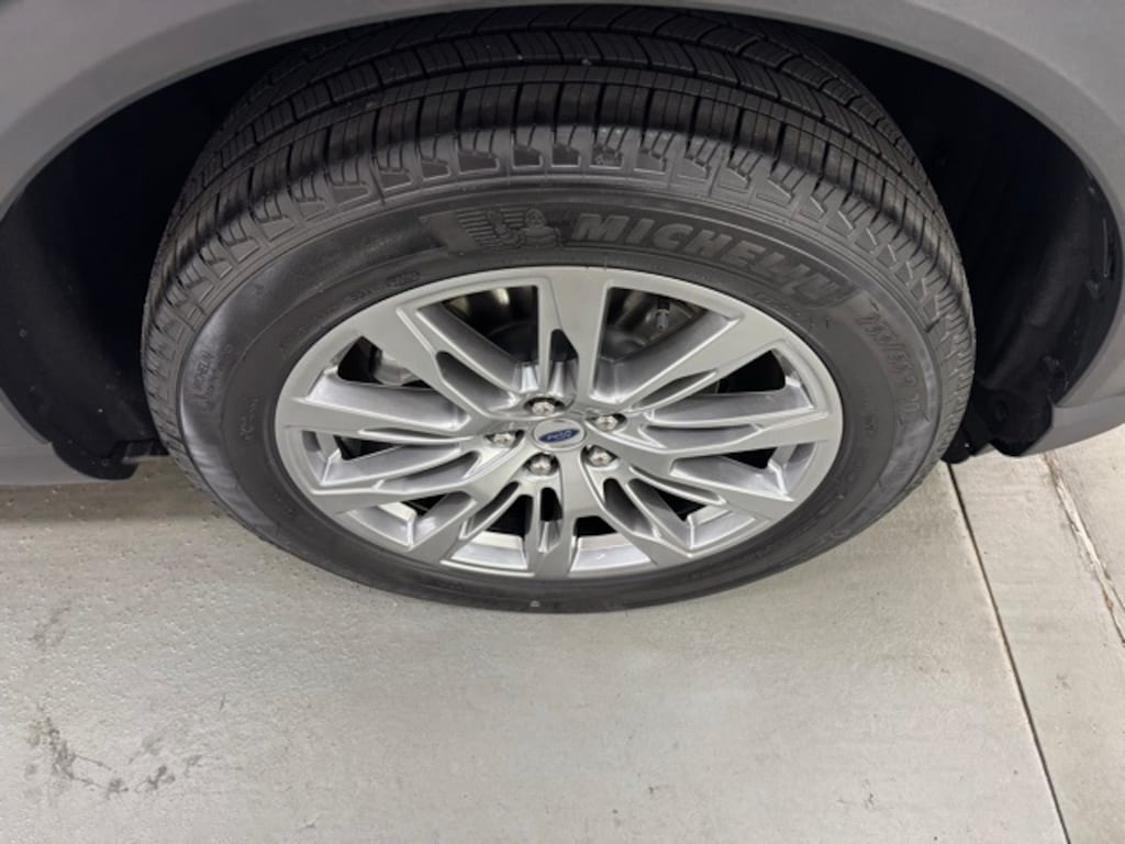 New 2025 Ford Explorer Active SUV