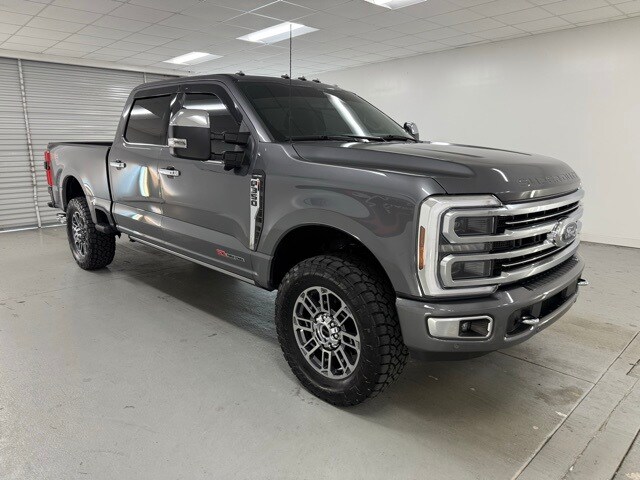 2024 Ford F-350 Limited photo 3