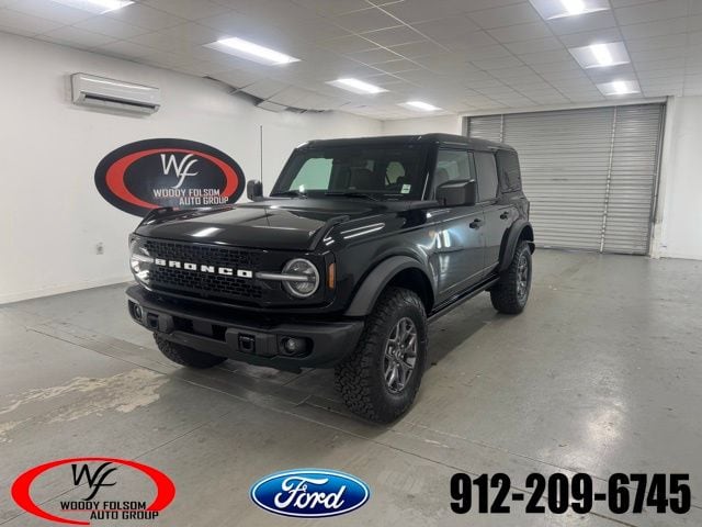 2025 Ford Bronco SUV 