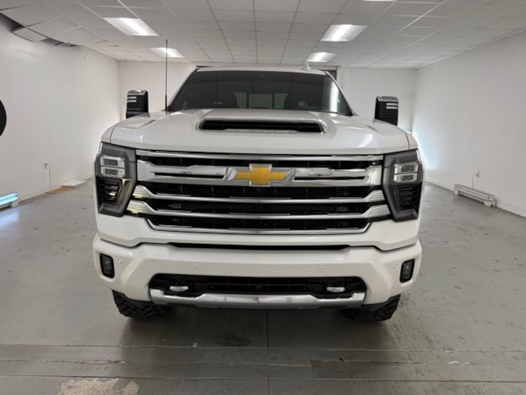 Used 2025 Chevrolet Silverado 2500HD High Country Truck
