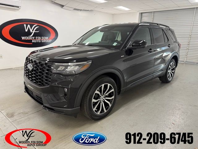 2026 Ford Explorer ST-LINE's photo