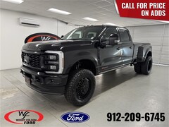 2025 Ford F-350SD T-Sport Truck