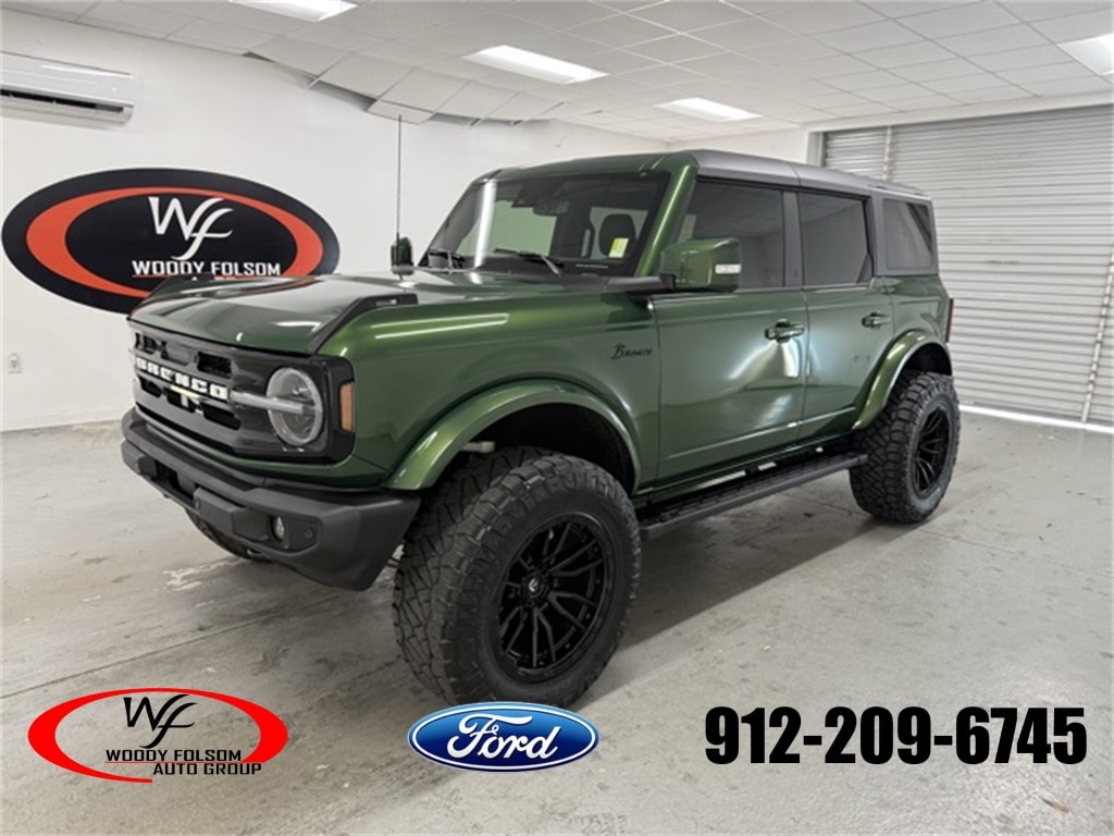 2024 Ford Bronco 4-Door Outer Banks's photo