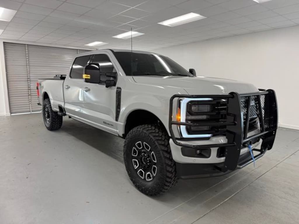 New 2026 Ford F-250SD Platinum Truck