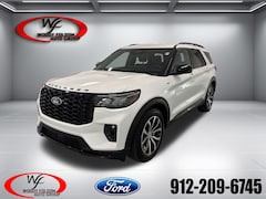 2025 Ford Explorer ST-Line SUV