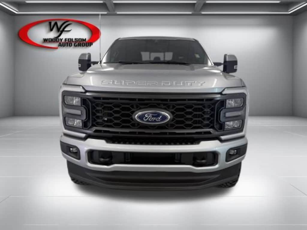 Used 2023 Ford F-250SD Lariat Truck