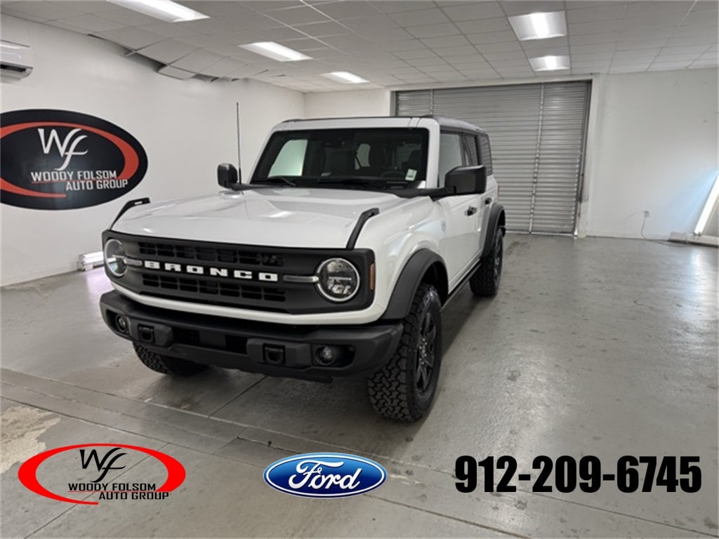 2025 Ford Bronco 4-Door Big Bend's photo