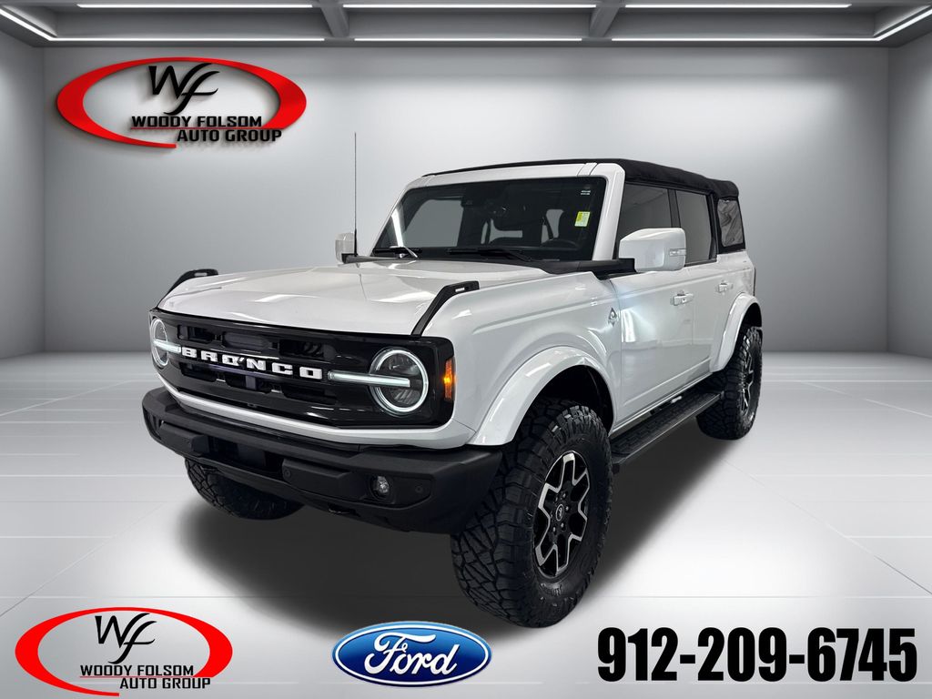 2023 Ford Bronco Outer Banks 4x4's photo