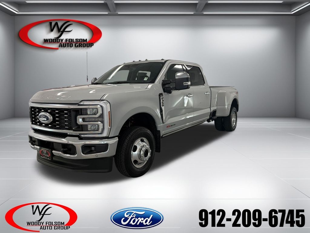 New 2026 Ford F-350SD Lariat Truck