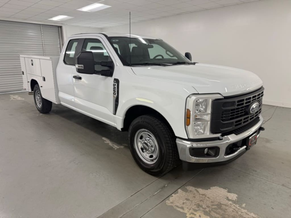 New 2025 Ford F-250SD XL Truck