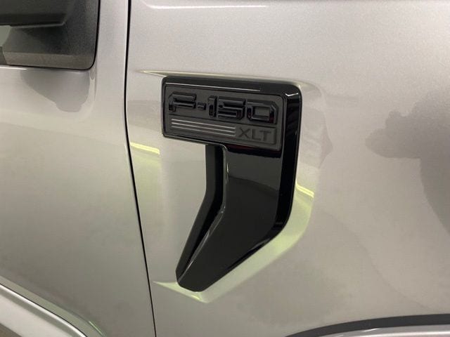 2025 Ford F-150 XLT - Photo 8