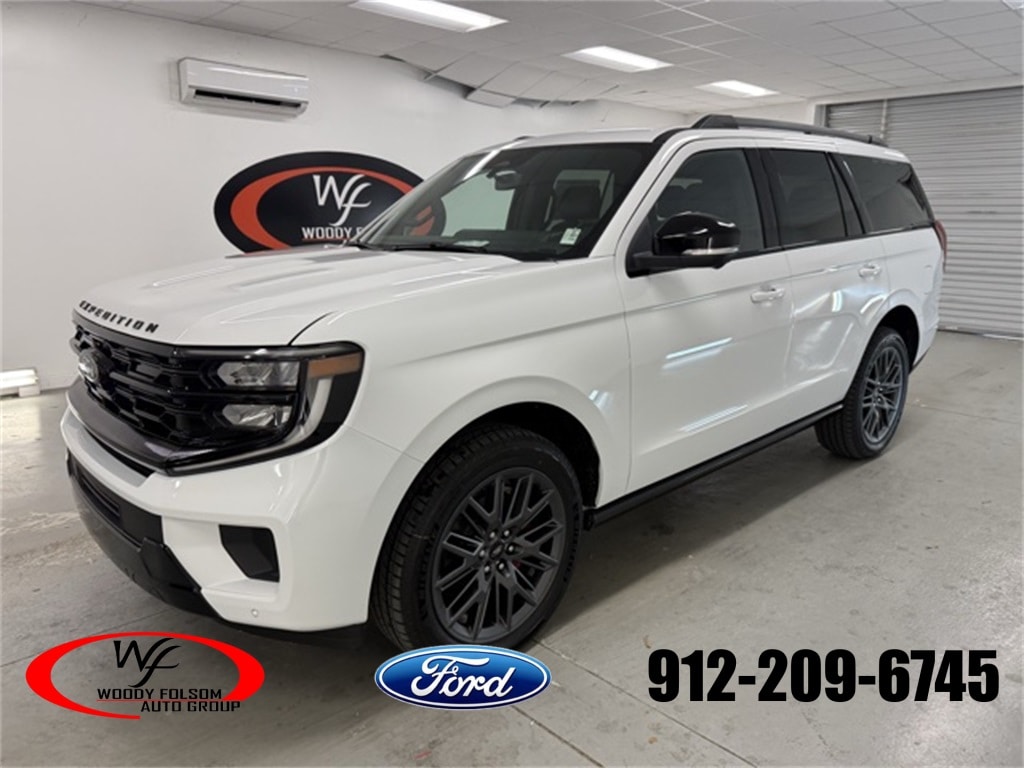 2025 Ford Expedition Platinum's photo