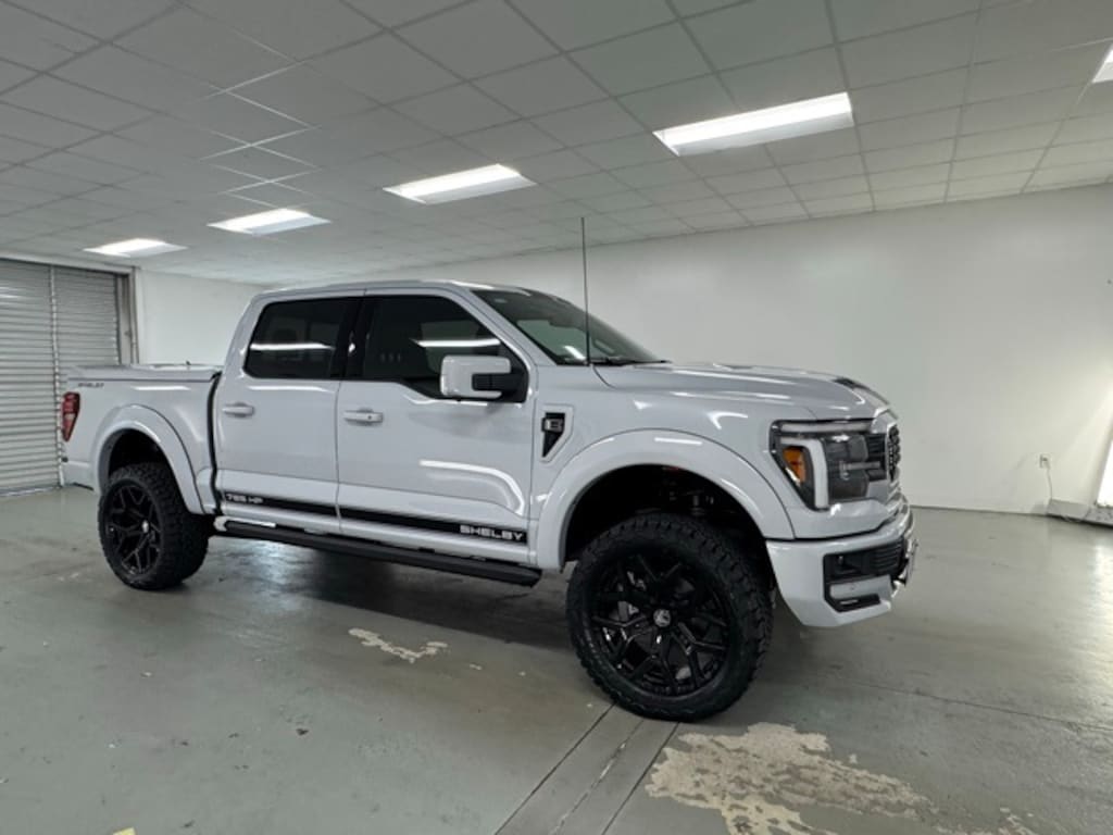 New 2025 Ford F-150 Lariat Truck