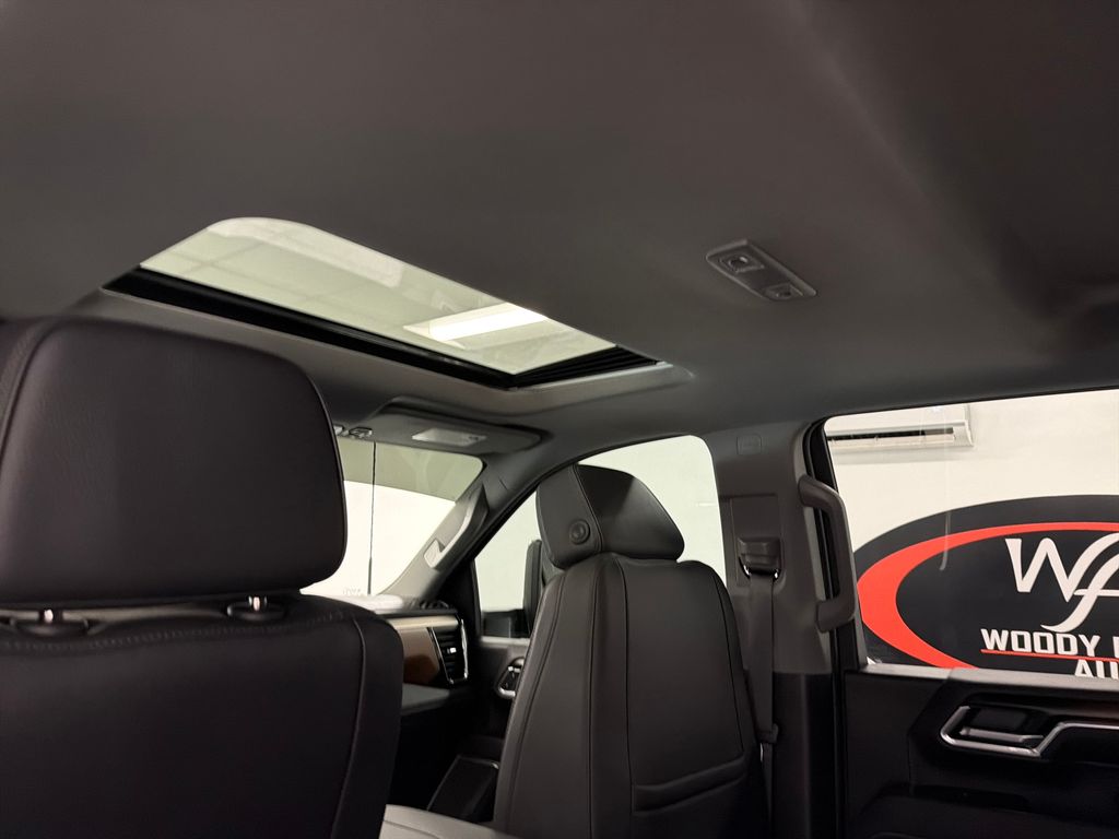 2025 GMC Sierra 2500HD Denali - Photo 13