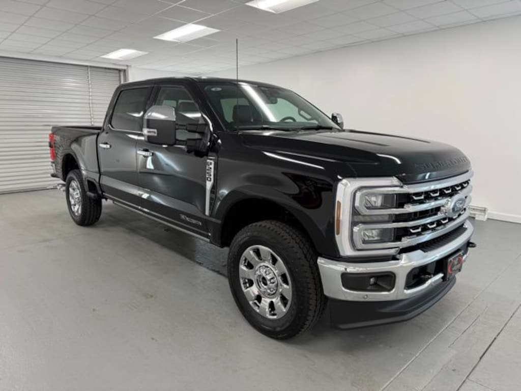 New 2026 Ford F-250SD Lariat Truck