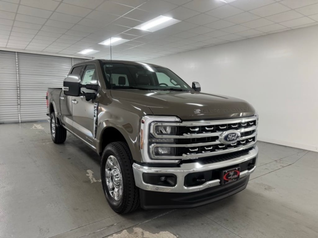 New 2026 Ford F-250SD Lariat Truck