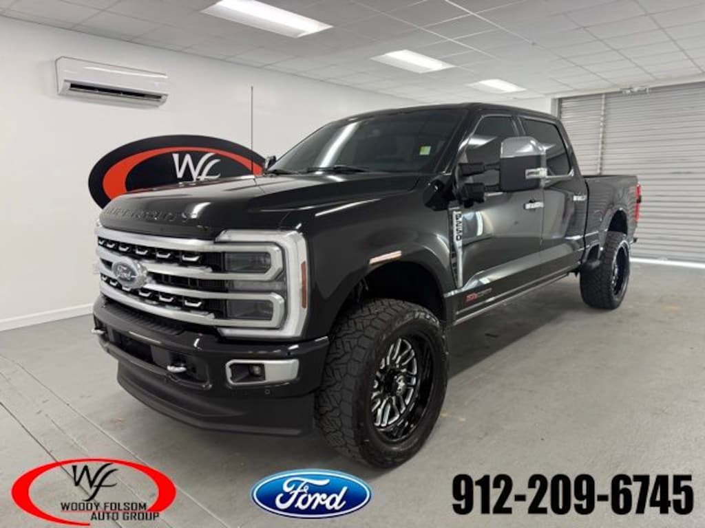 Used 2024 Ford F-250SD Platinum Truck