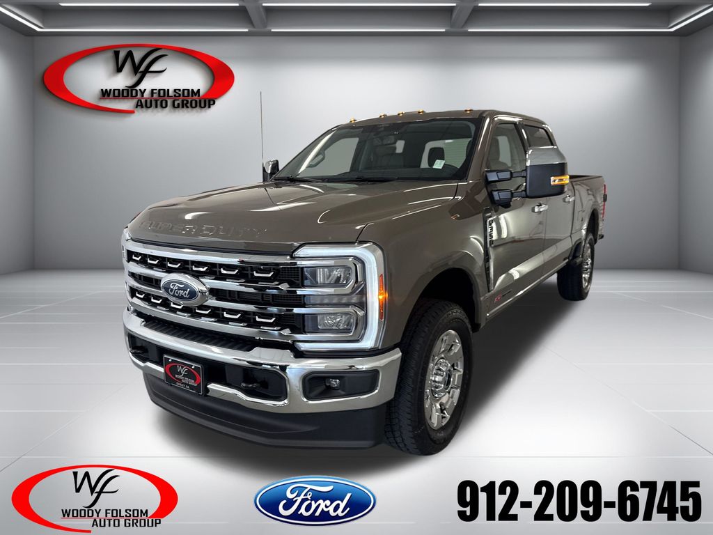 2026 Ford F-350SD Lariat