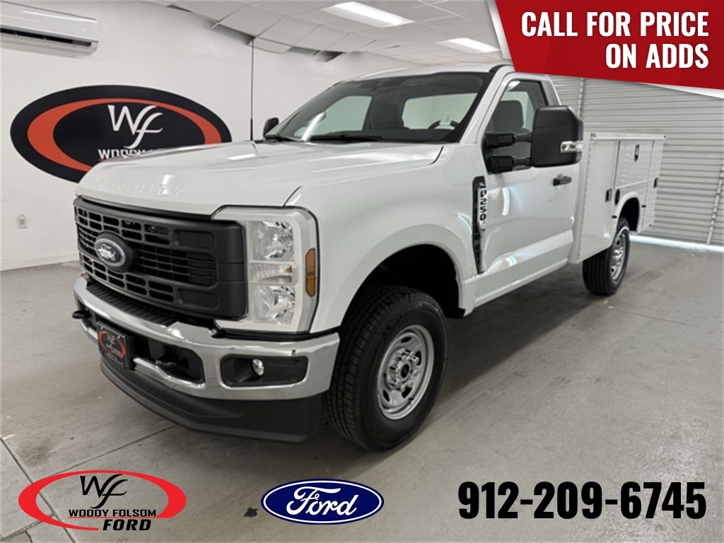 2025 Ford F-250 Super Duty XL's photo