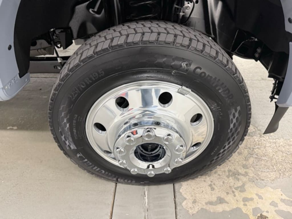 New 2026 Ford F-450SD Platinum Truck