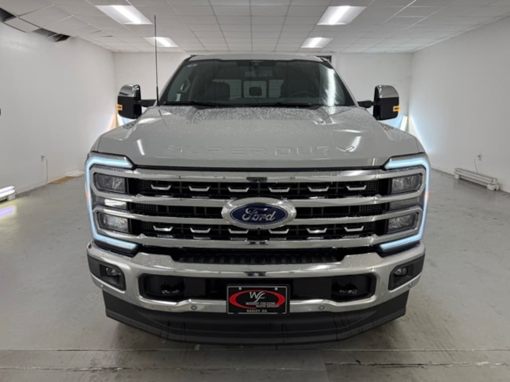 New 2026 Ford F-350SD Lariat Truck