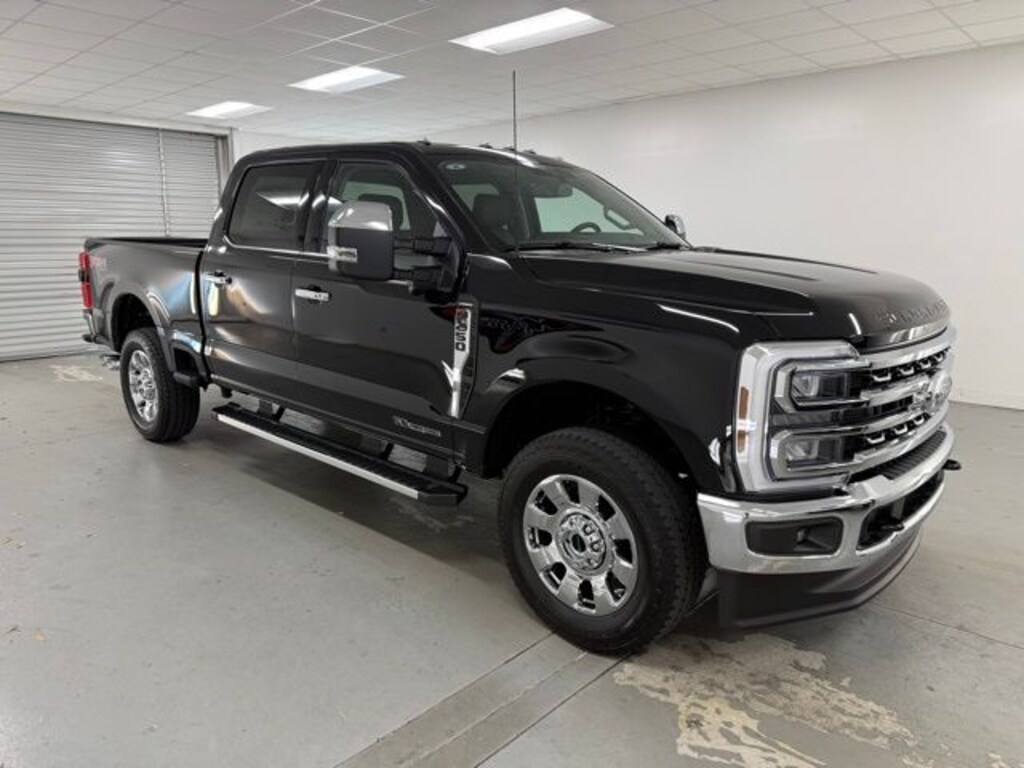 New 2026 Ford F-250SD Lariat Truck