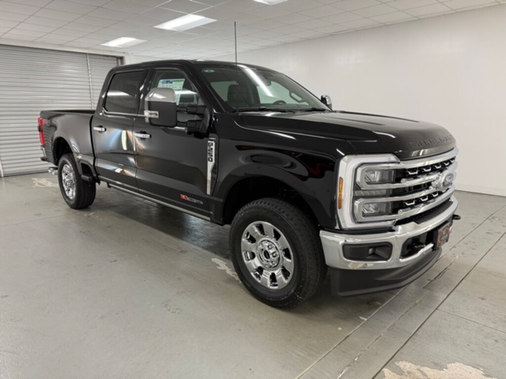 New 2026 Ford F-250SD Lariat Truck