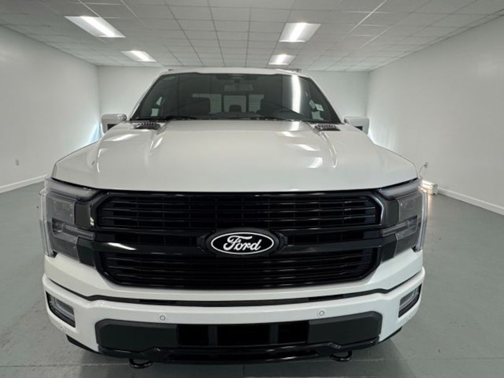 New 2025 Ford F-150 Platinum Truck