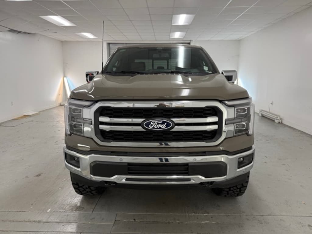 New 2025 Ford F-150 Lariat Truck