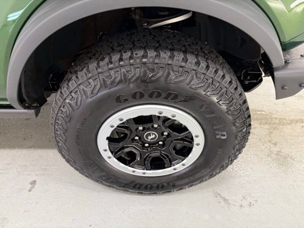 New 2025 Ford Bronco Badlands SUV